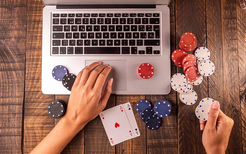 Подключение казино от провайдера V8 Poker